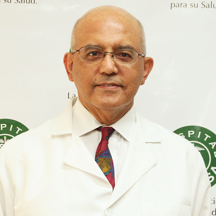 Pediatra Oscar Zuñiga