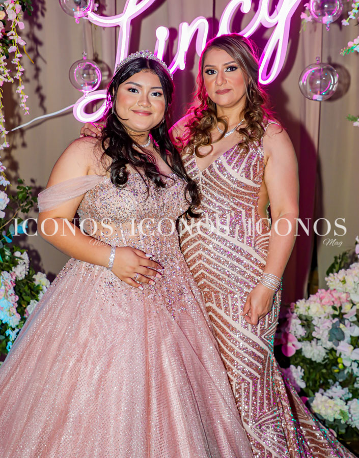 Quince años Lincy Acosta