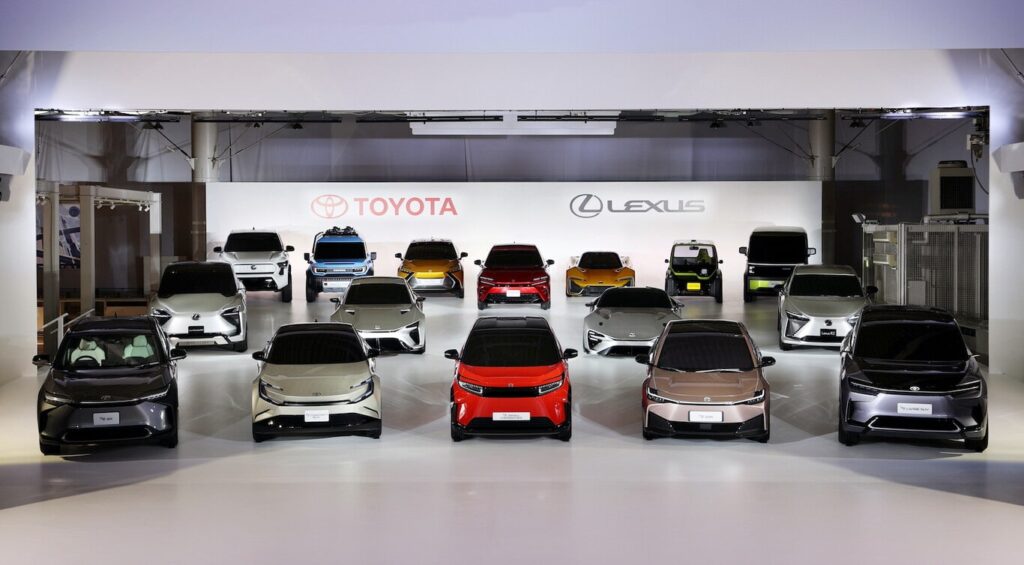 Toyota autos electricos