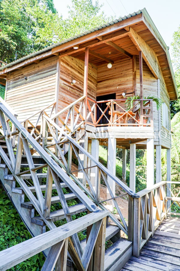 Villa Rina Hotel & Bungalows La Ceiba y sus renovadas instalaciones