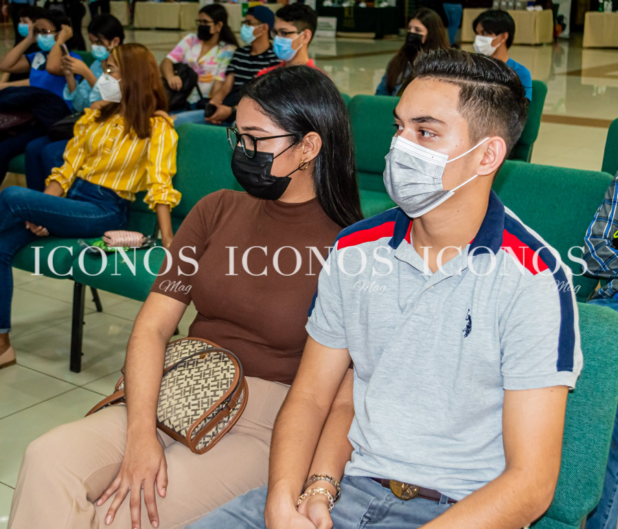 Bienvenida estudiantes primer ingreso 2022 Universidad Tecnologica de Honduras UTH