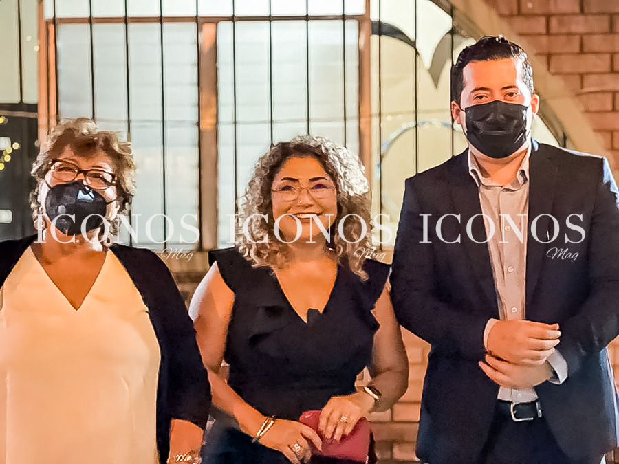 Daniela De La O y Kevin Alfaro