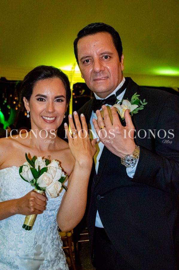Boda Gabriela Flores y Rogelio Suazo