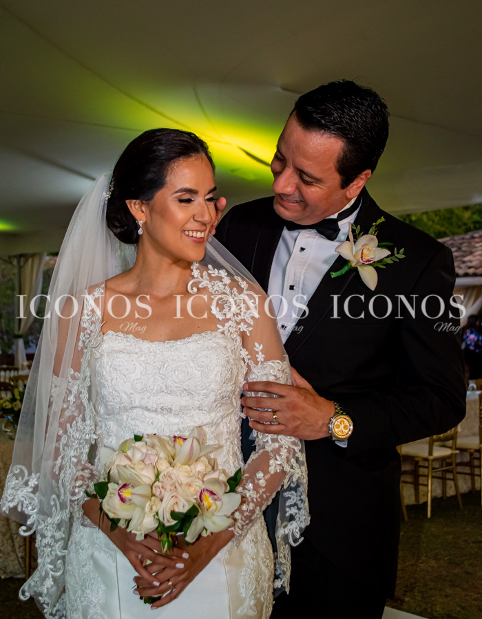 Boda Gabriela Flores y Rogelio Suazo