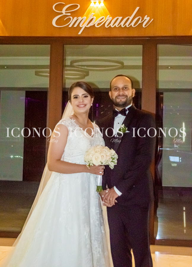 Boda civil Mirna López y Abner Pineda