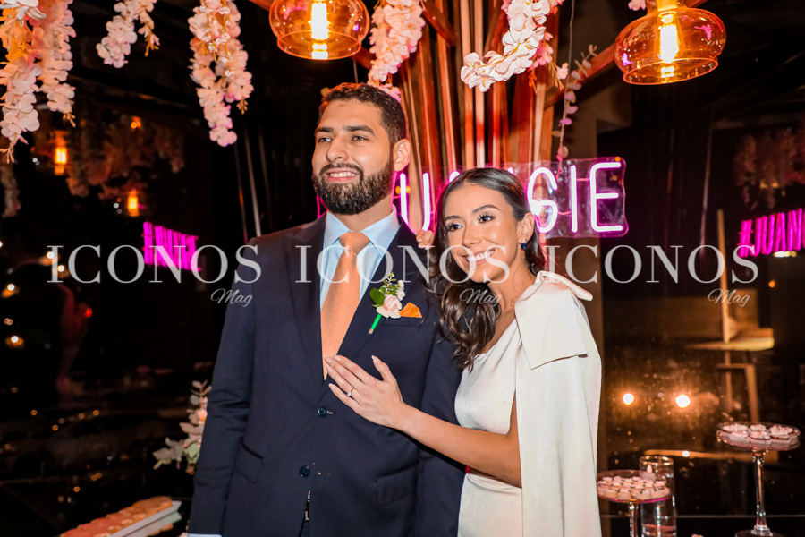 Angie Odette Dávila y Juan Francisco Santos