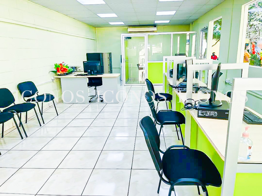 Inauguracion consultorio juridico gratuito UTH Puerto Cortes