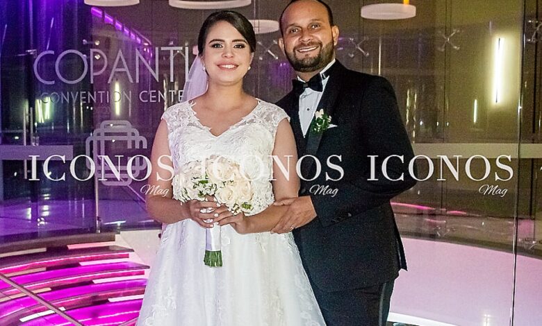 Boda civil Mirna López y Abner Pineda