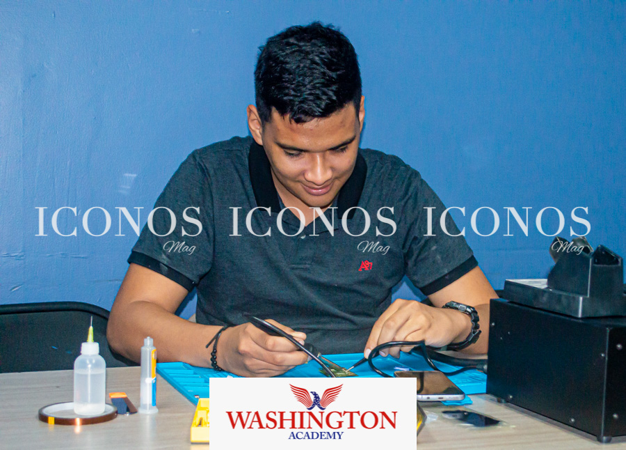 Jorge Miguel De Leon by Washington Academy