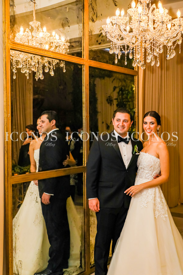 Angie Andonie Yuja y Constantino Pineda Siwady