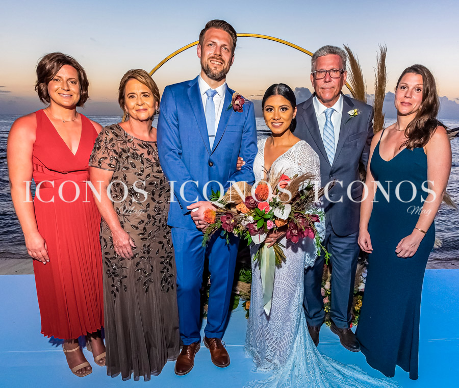 Paola Monge y Robert Zavila