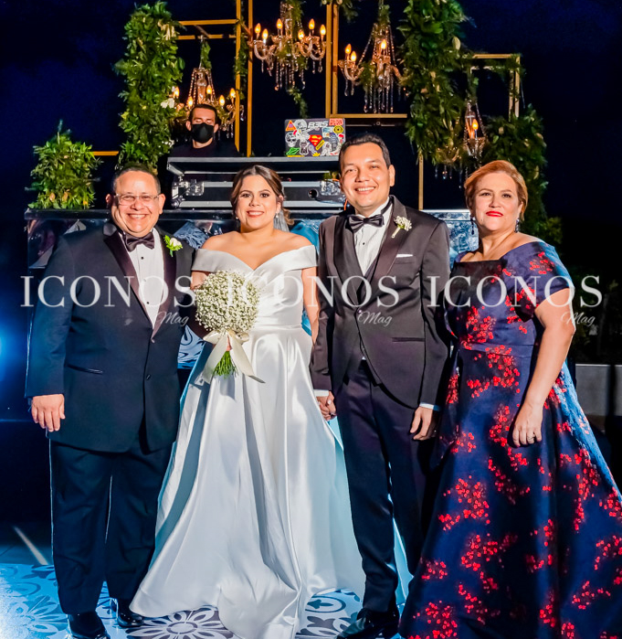 Adriana Valerio y Roberto González