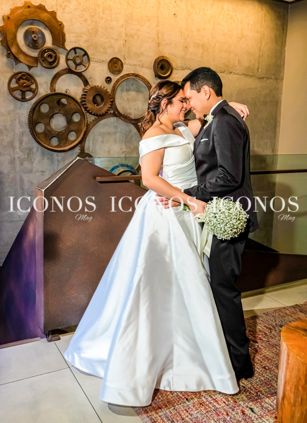 Boda Adriana Valerio y Roberto González