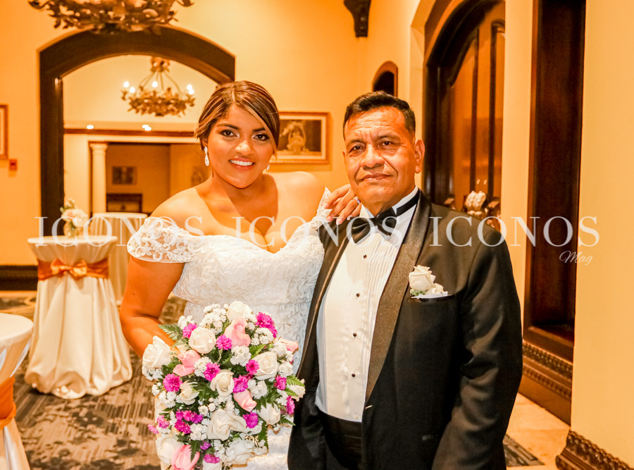 Boda Fátima Martínez y Levi Hernández