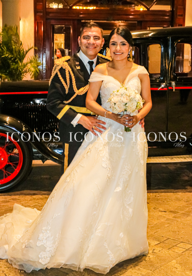 Nicolle Esbeih y Ricardo Euceda