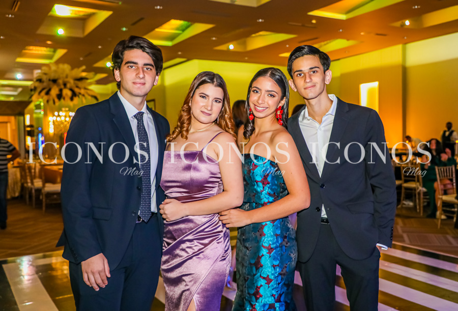 Cena Seniors EIS 2022 Escuela Internacional Sampedrana
