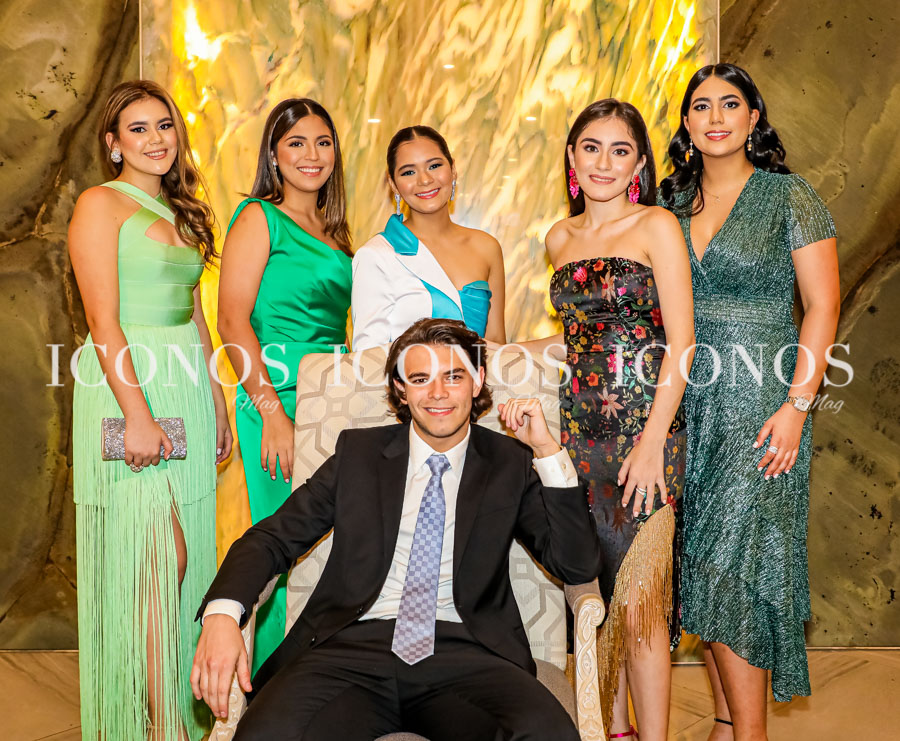 Cena Seniors EIS 2022 Escuela Internacional Sampedrana
