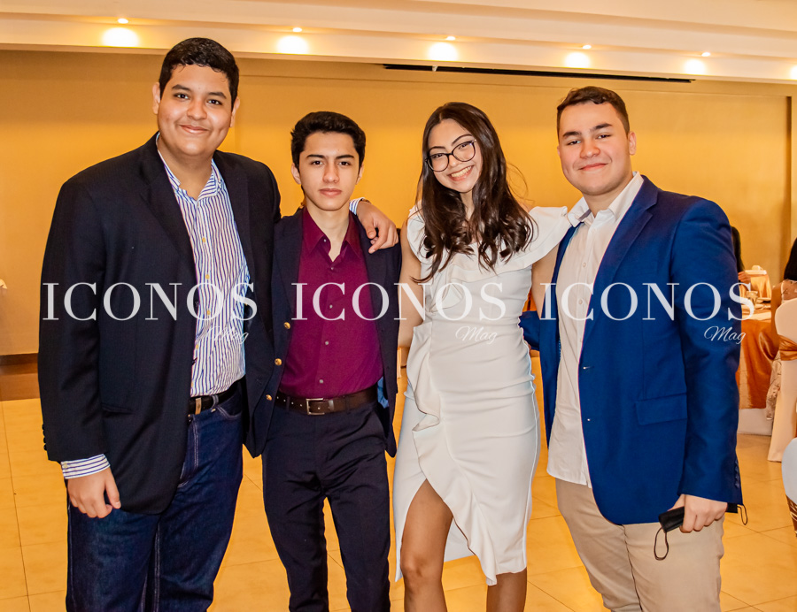Desayuno Seniors 2022 by Kiddy Kat School & Morazzanni Institute
