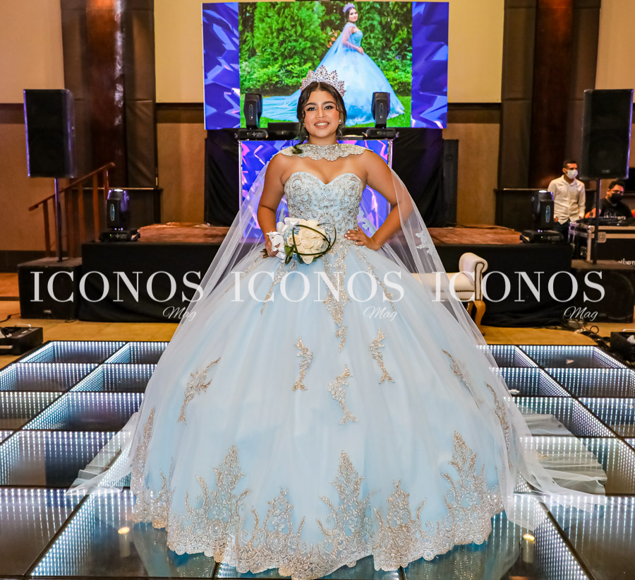 Quince años Vivian Ariana Mejía Rubi Honduras