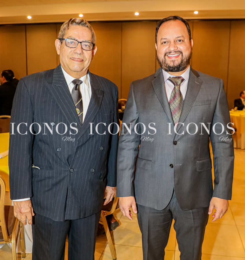 Visita gobernador rotario Victor Manuel Rodriguez distrito 4250