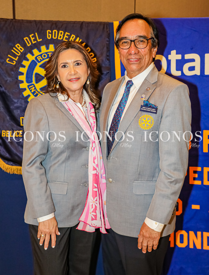 Visita gobernador rotario Victor Manuel Rodriguez distrito 4250