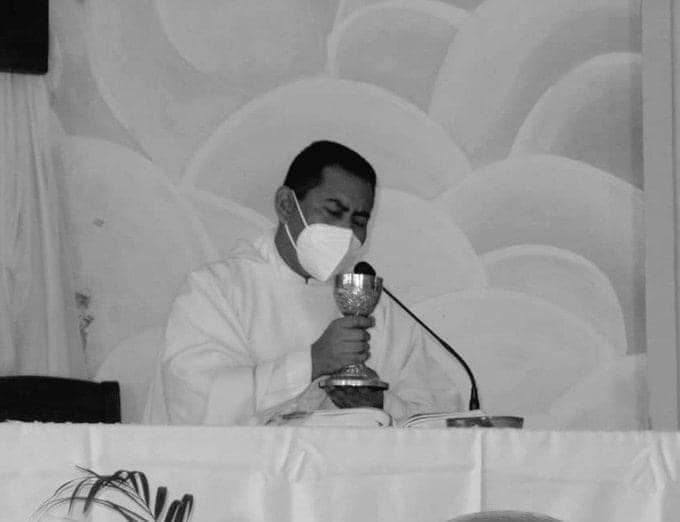 padre Enrique Vásquez Calix