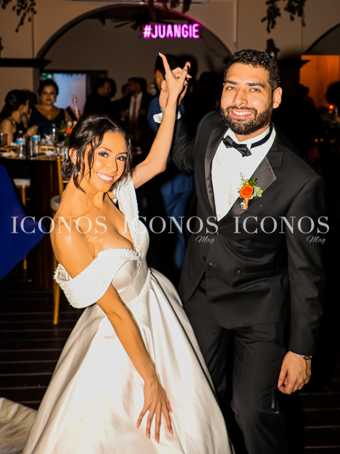 Banquete nupcial Angie Davila y Juan Santos