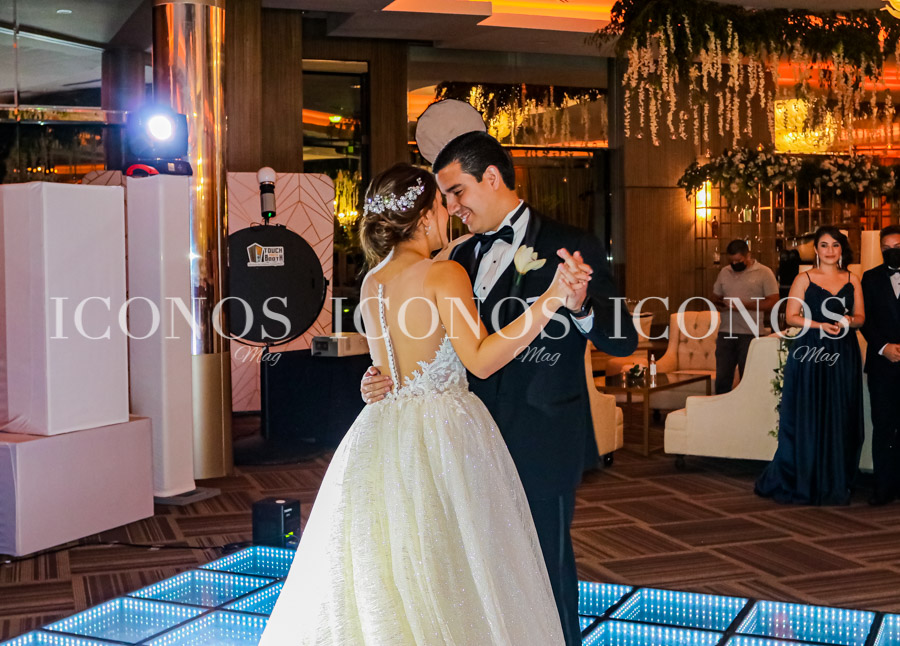 Boda Cindy Gavarrete y Fausto Rivera