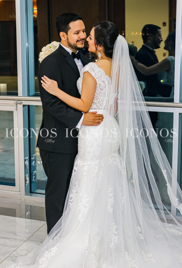 Boda Claudia Chacon y Arturo Montalvan