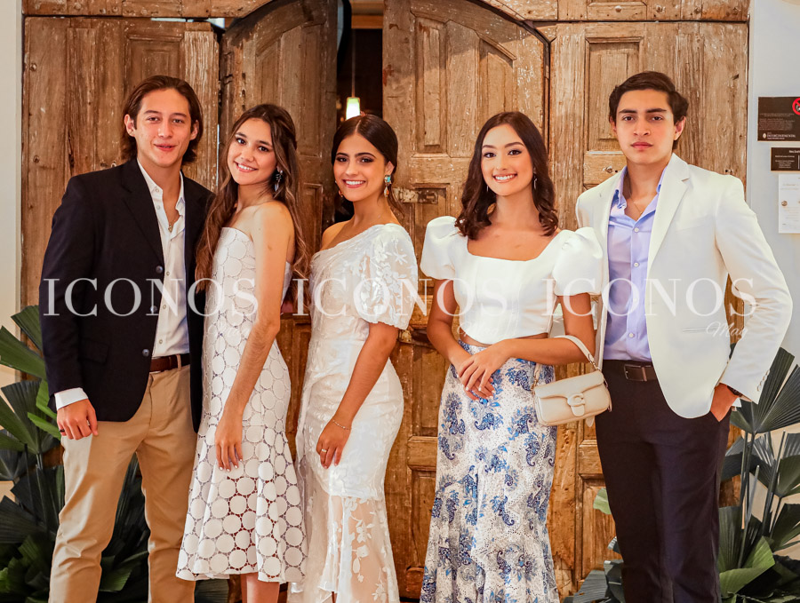 Desayuno Seniors ES 2022 by escuela Seran