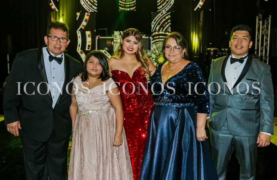 Fiesta graduacion Andrea Nicole Cabrera