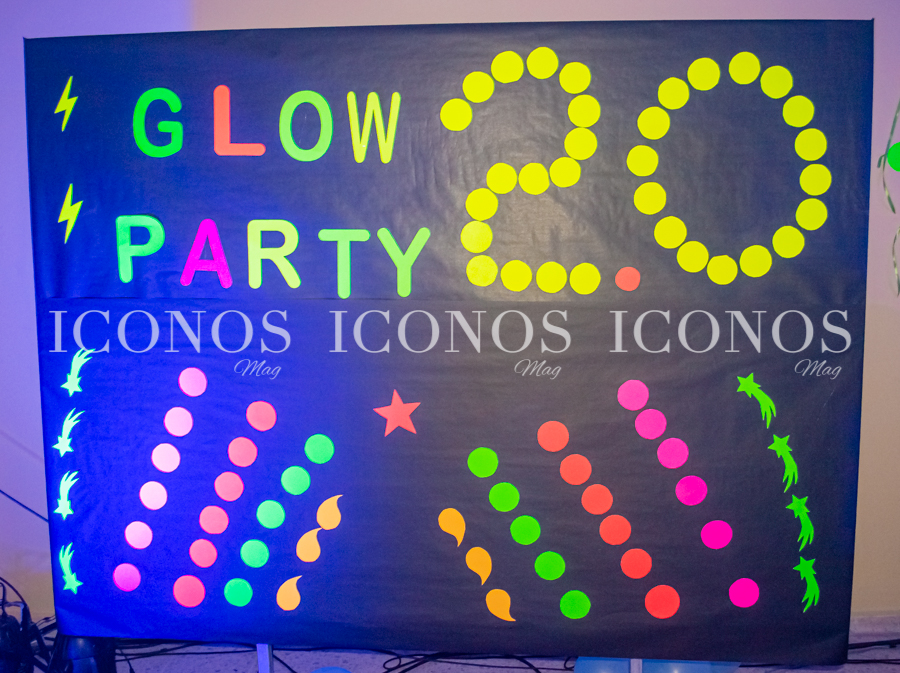 glow party UTH 2022