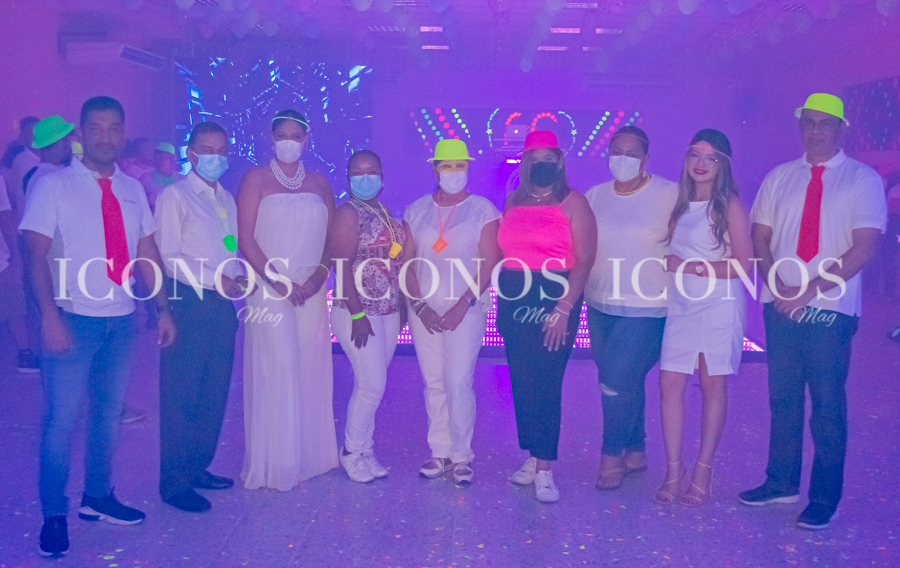 glow party UTH 2022