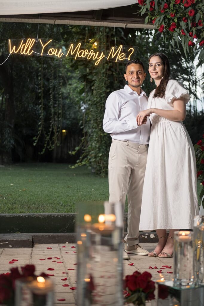 compromiso matrimonial Margarita Handal y Jonathan Jimenez