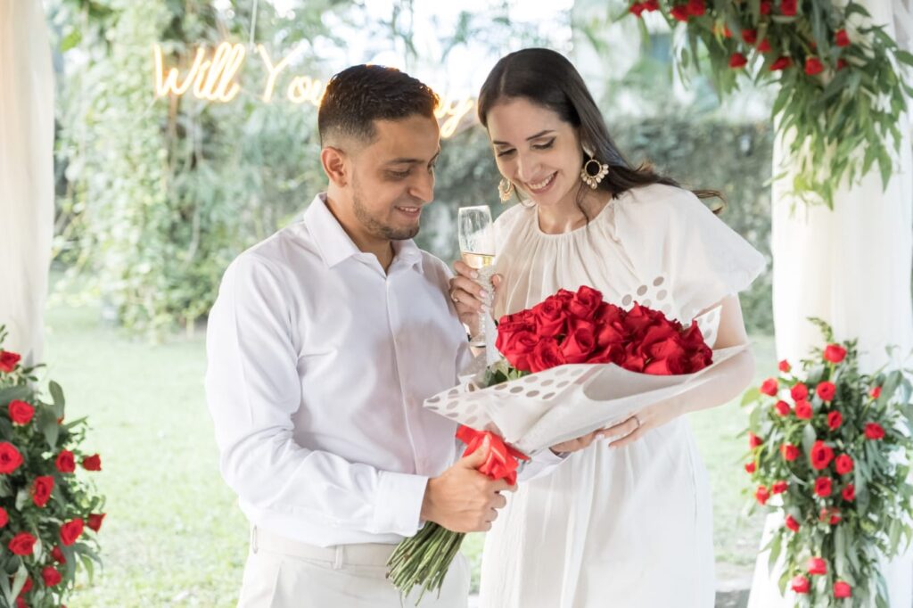 compromiso matrimonial Margarita Handal y Jonathan Jimenez