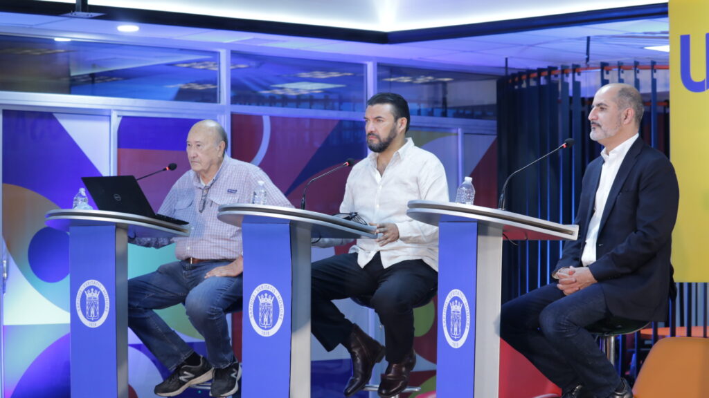 Conservatorio De Frente: conversando sobre ley de empleo por hora by USAP