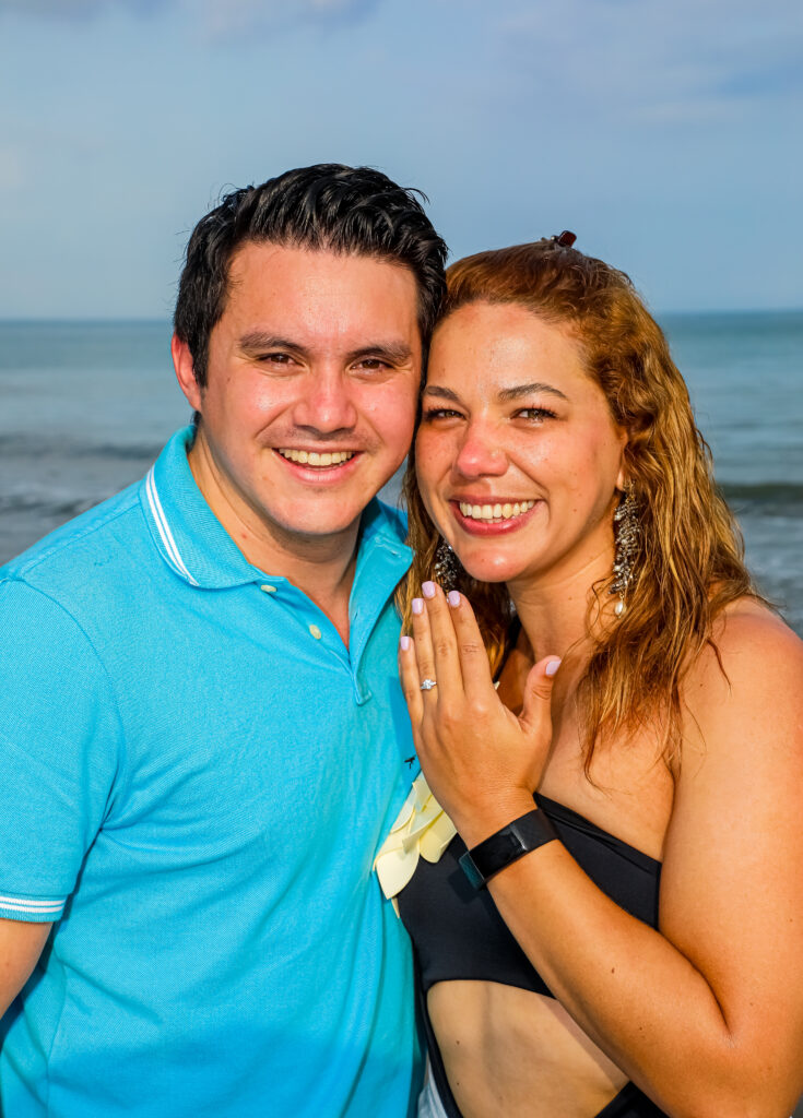 Compromiso matrimonial Nicole Vaquero y Christian Salas