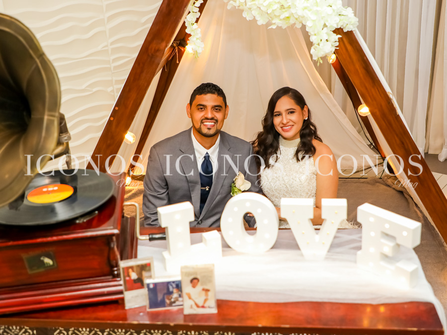 Boda Gissel Penman y Rubén Alvarado