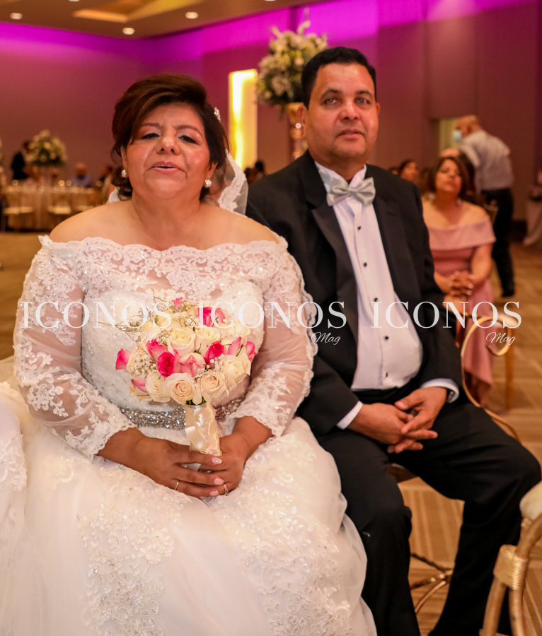 Boda Leyla Saavedra y Zenen Bronfield