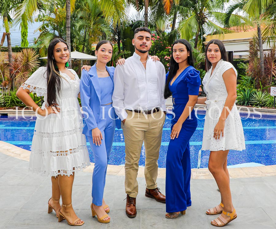Desayuno Seniors 2022 Luis Landa American School and Institute