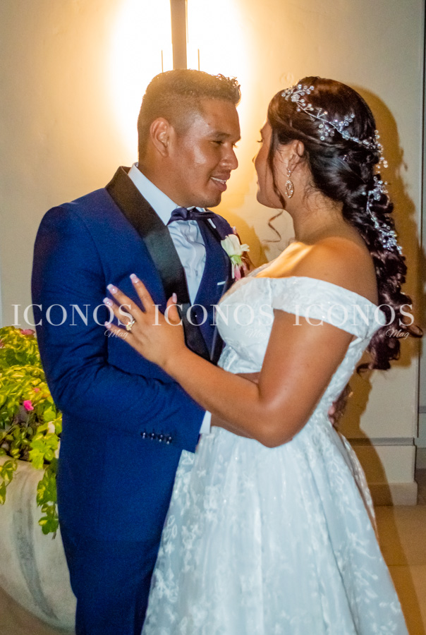 Fátima Torres y Cesar Rivas