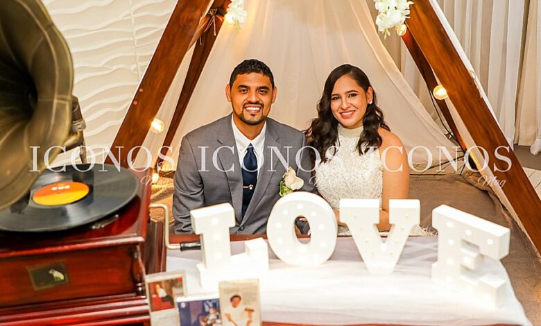 Gissel Penman y Rubén Alvarado-min