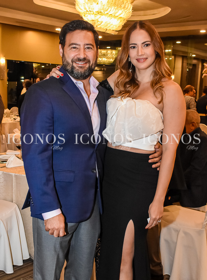 Homenaje pastora Liliana Espinoza de Bendaña