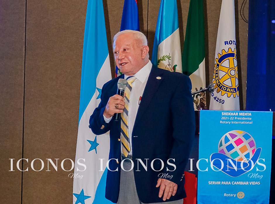 Disertación Roger Valladares conferencia rotaria Distrito 4250