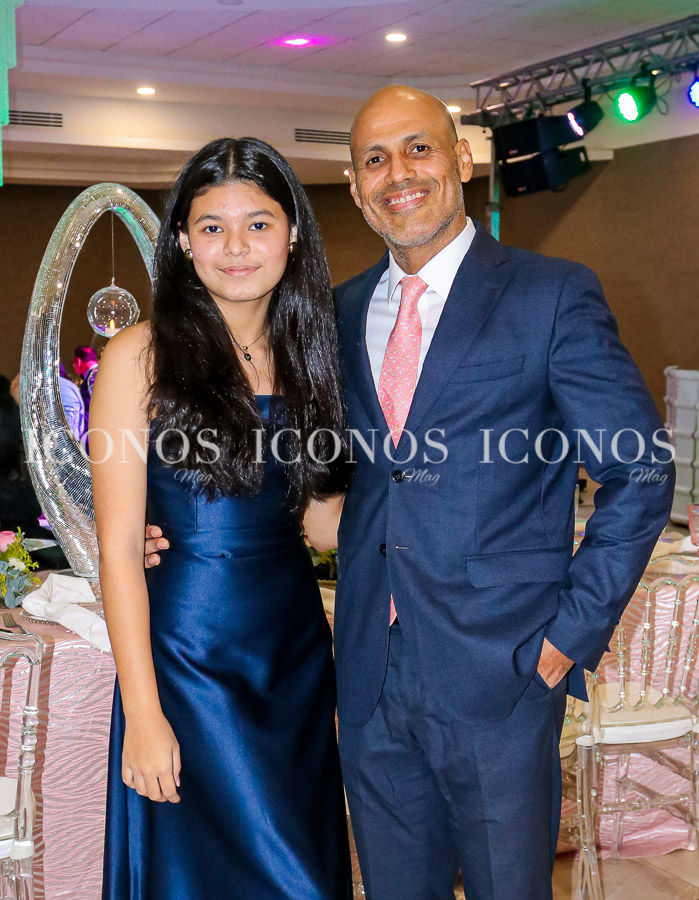 Quince años Soniamarie Holliday Siguenza