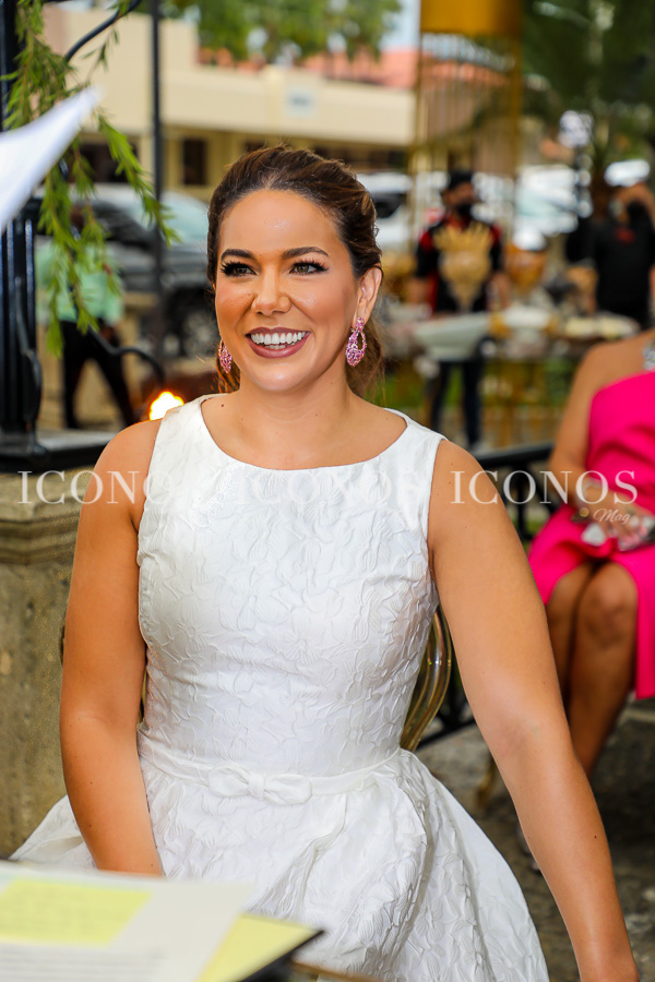 Boda Civil Nicole Vaquero y Christian Salas