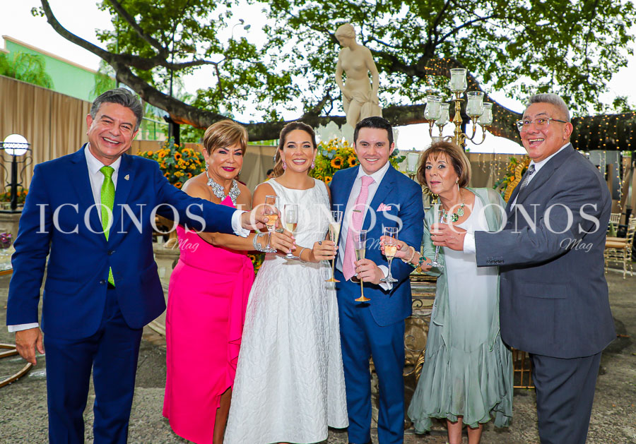 Boda Civil Nicole Vaquero y Christian Salas