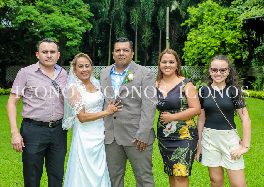 Boda Ivonne Arias y Manuel de Jesús Servellon