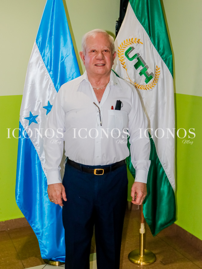 Entrega capital semilla a emprendedores by UTH 2022