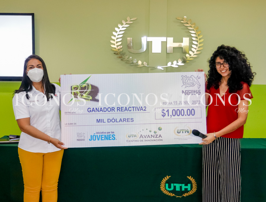 Entrega capital semilla a emprendedores by UTH 2022